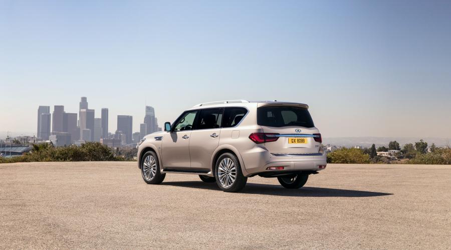  Infiniti QX80 5.6 2018 года  (фото 48 из 117)